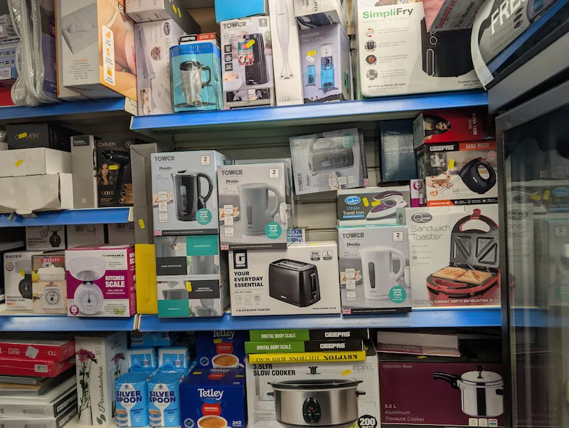 Electrical accessories including extension leads, batteries and plugs
